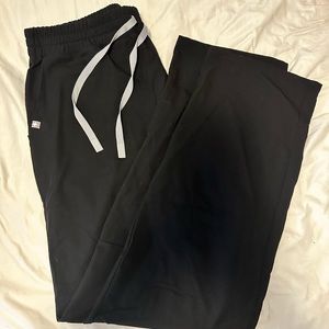 High waisted figs Cade cargo pants